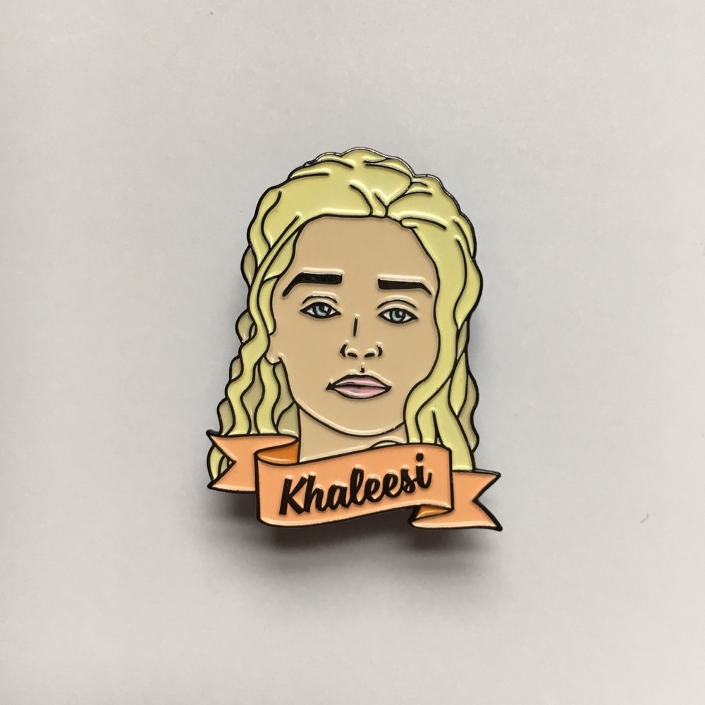 Khaleesi / Daenerys Targaryen enamel pin